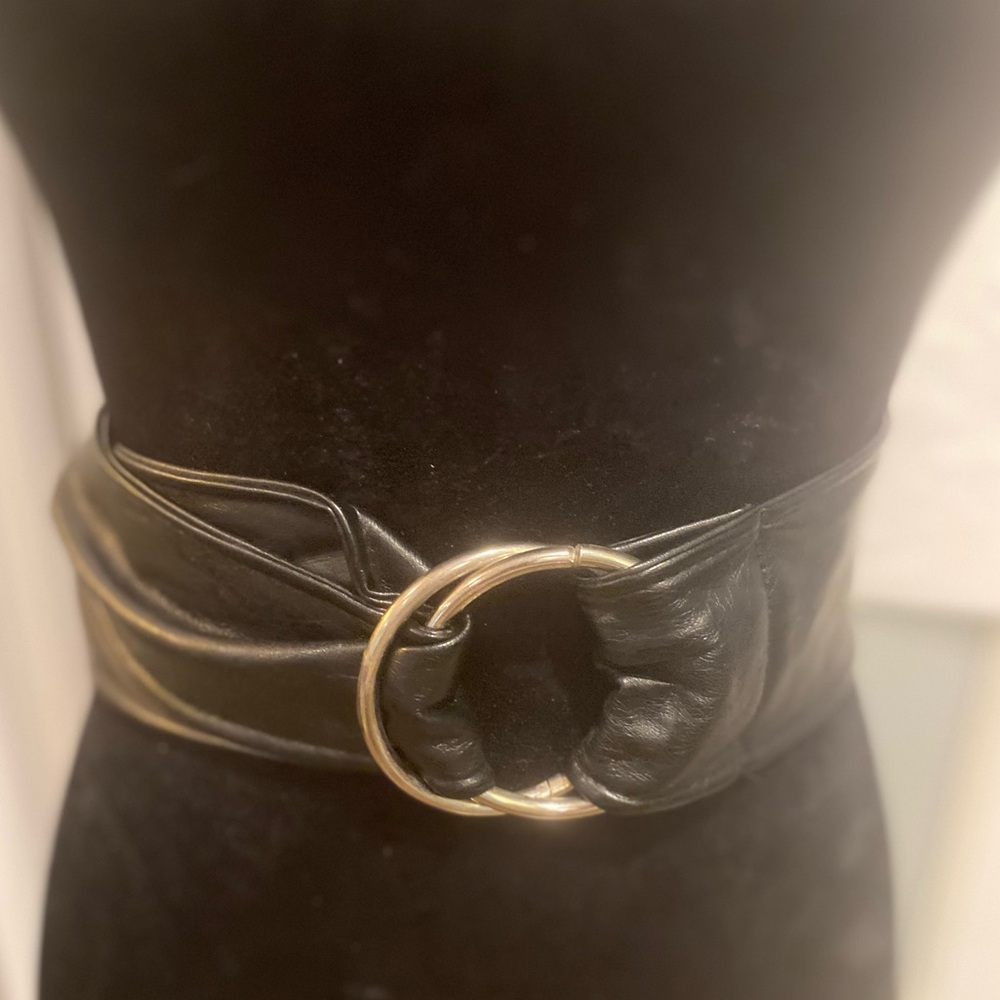 Wide Black Leather Waist Belt with Silver D ring buckle
